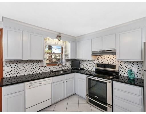 Property Photo:  6 Bow Street  MA 02452 