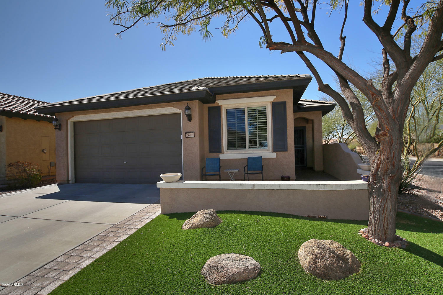 Property Photo:  6613 W Mockingbird Court  AZ 85132 