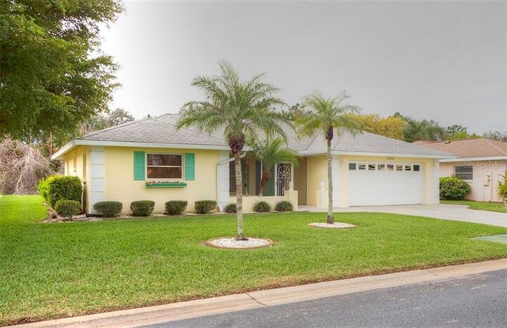 Property Photo: 1128 S Cypress Point Drive FL 34293