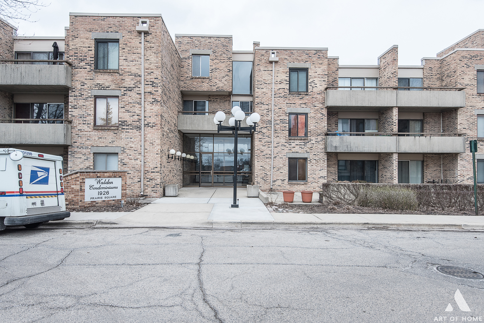 Property Photo: 1926 Prairie Square 220B IL 60173