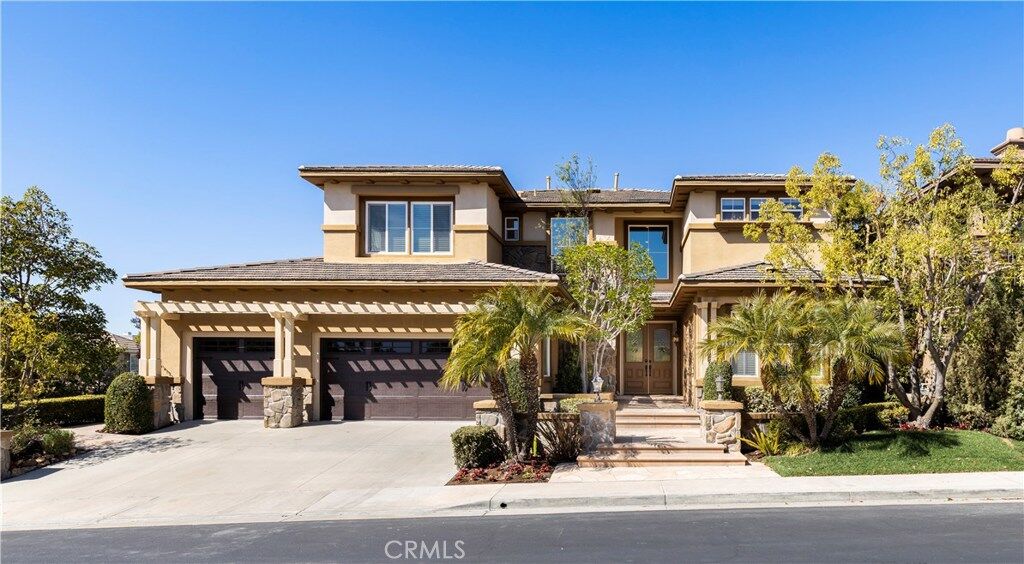 Property Photo: 1 Piedmont CA 92679
