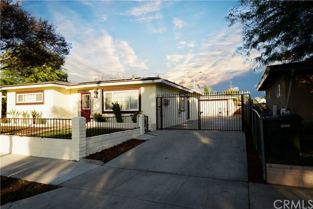 Property Photo:  1026 Webster Street  CA 92374 