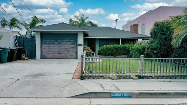 Property Photo:  211 W Avenida San Antonio  CA 92672 