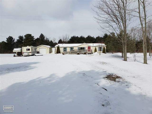 Property Photo: 4076 Cole MI 48059