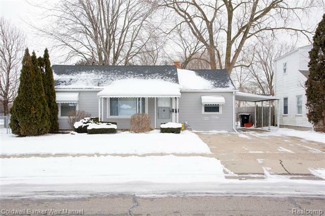 Property Photo:  26760 Clancy Street  MI 48066 