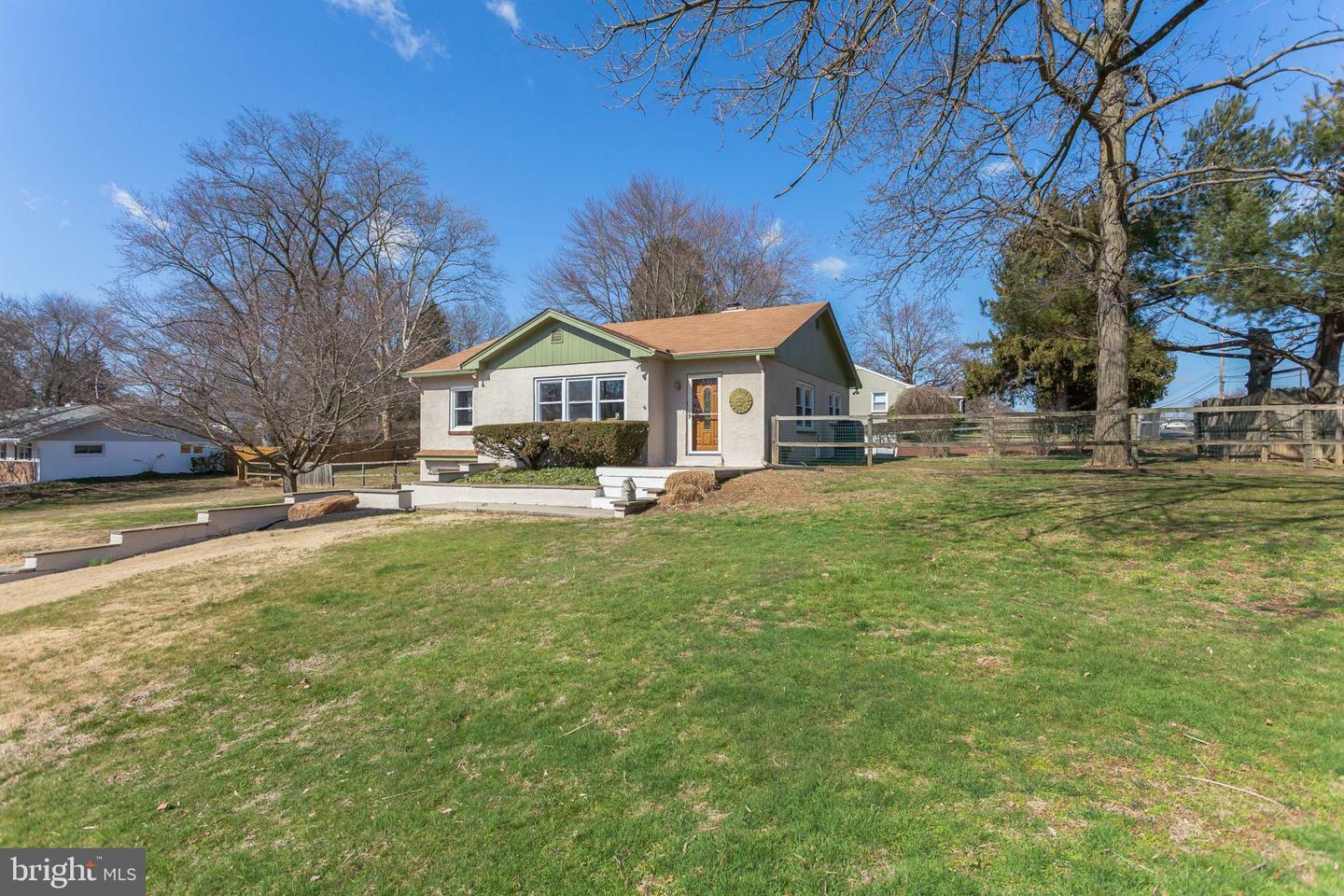 Property Photo: 111 Anthony Lane PA 19382