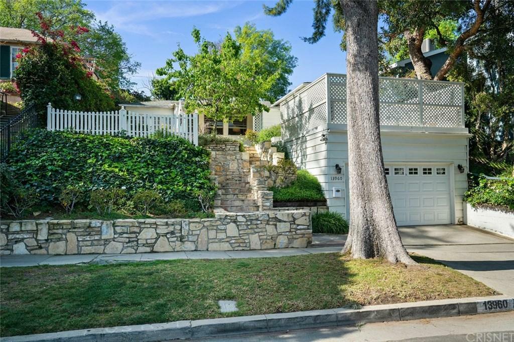 13960 Davana  Sherman Oaks CA 91423 photo