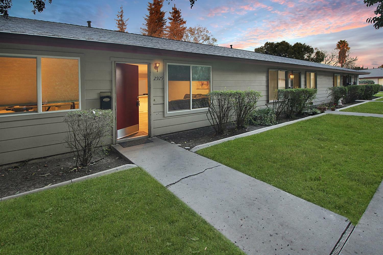 Property Photo:  2929 Fisher Court  CA 95207 