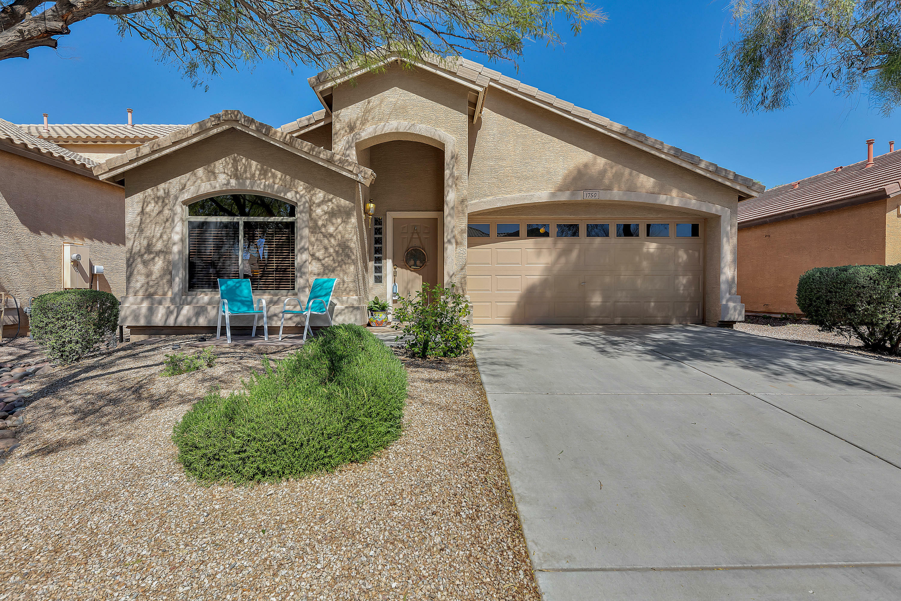 Property Photo:  1750 E Keith Avenue  AZ 85140 