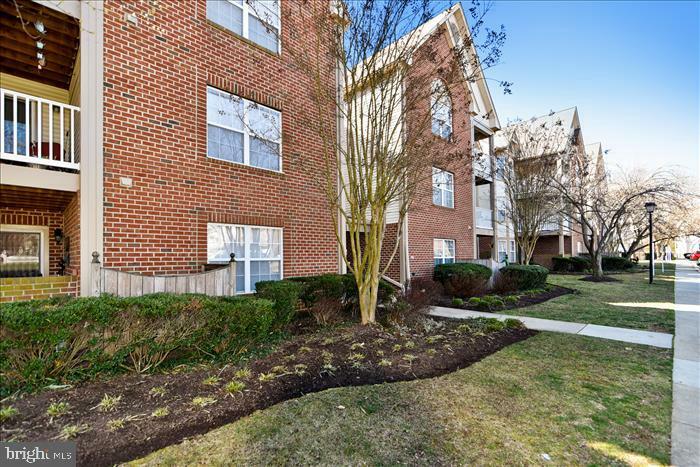 Property Photo: 611 Admiral Drive 102 MD 21401
