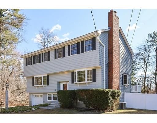 Property Photo:  15 Balmoral Dr  MA 01821 