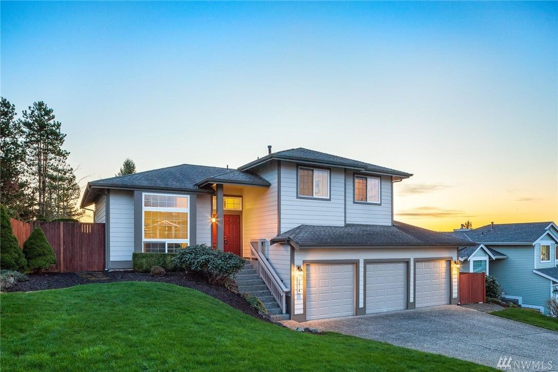 Property Photo: 6818 75th Drive NE WA 98270