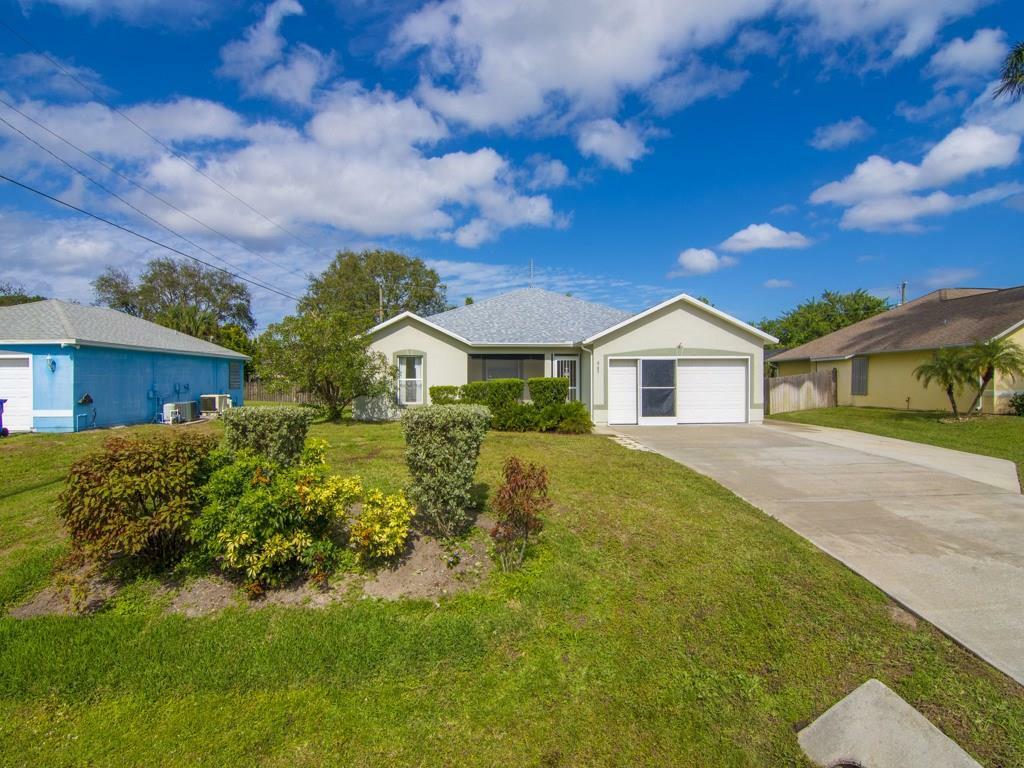 Property Photo:  965 Majestic Avenue  FL 32958 