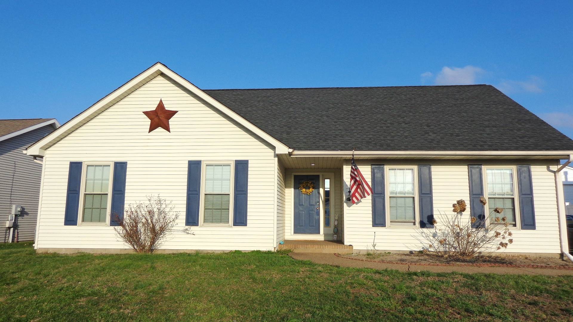 Property Photo: 4144 Country Ridge Drive IN 47630