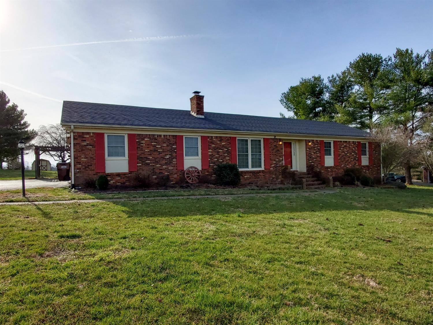 Property Photo:  122 Sugar Creek Road  KY 40444 
