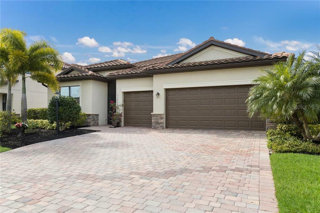 Property Photo:  13623 American Prairie Place  FL 34211 