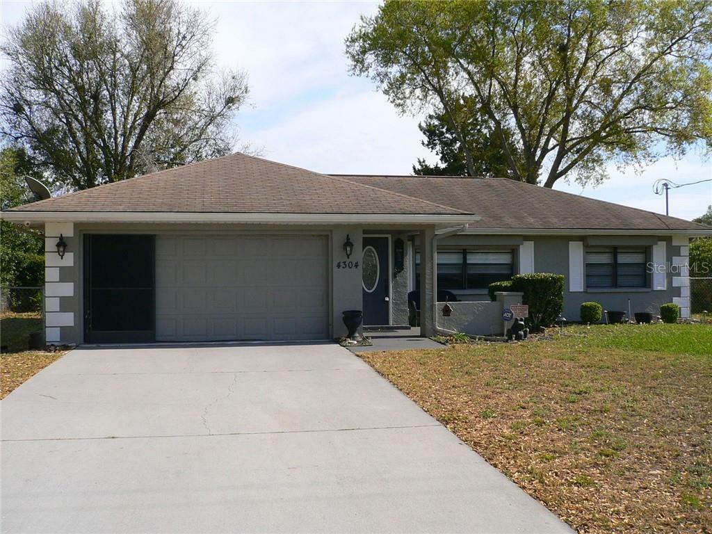 Property Photo:  4304 Everett Avenue  FL 34609 