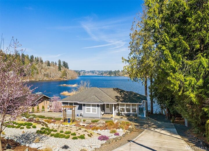 Property Photo:  8511  Dormar Drive SE  WA 98367 