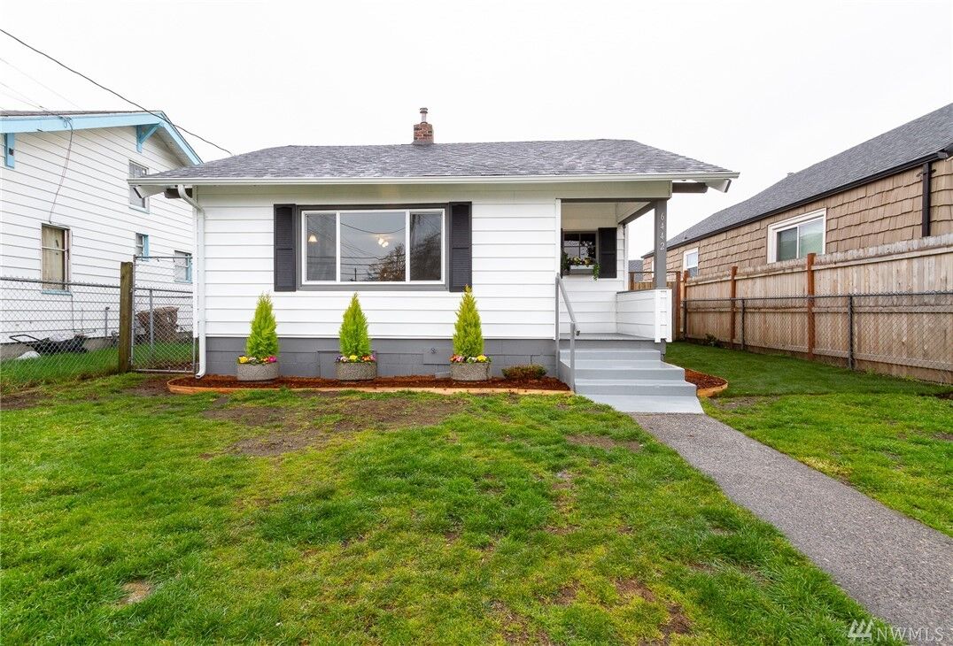 Property Photo:  6442 S Puget Sound Avenue  WA 98409