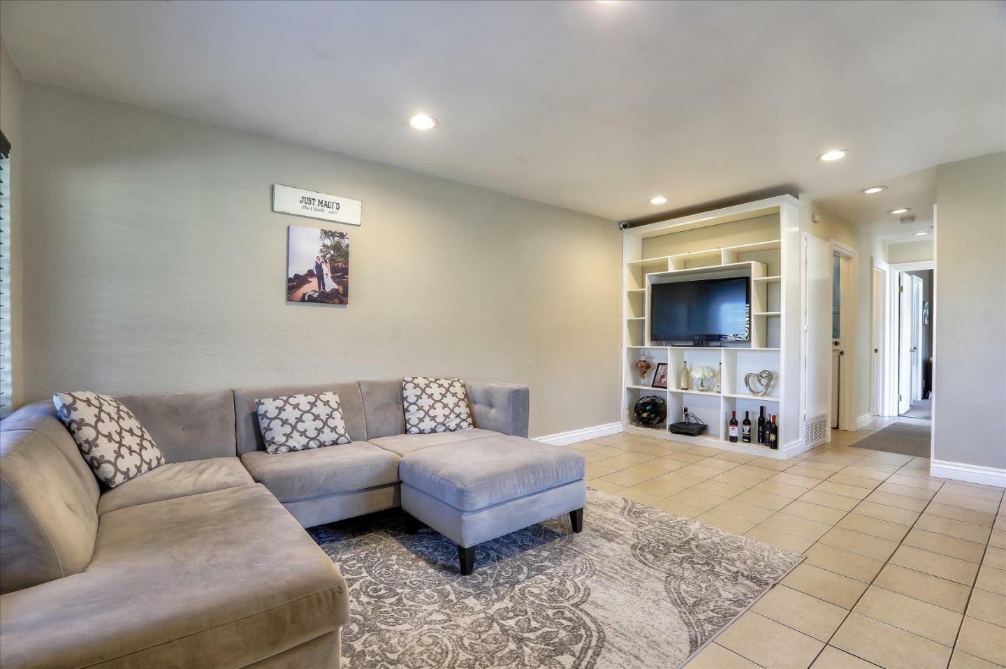 Property Photo:  5450 Colony Field Drive  CA 95123 