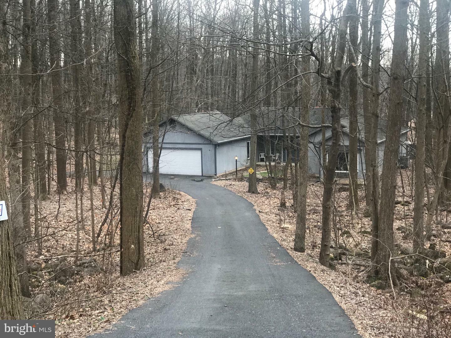 Property Photo: 1244 Ash Lane PA 17042
