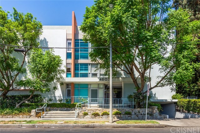 Property Photo:  4807 Woodley Avenue 310  CA 91436 