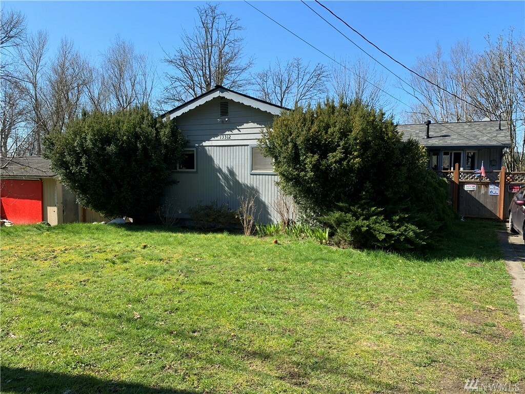 Property Photo: 13312 67th Ave NE WA 98223
