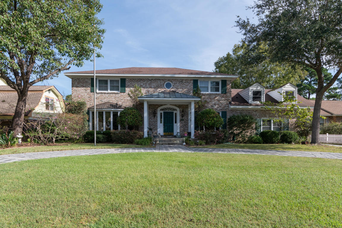 Property Photo: 1866 Capri Drive SC 29407