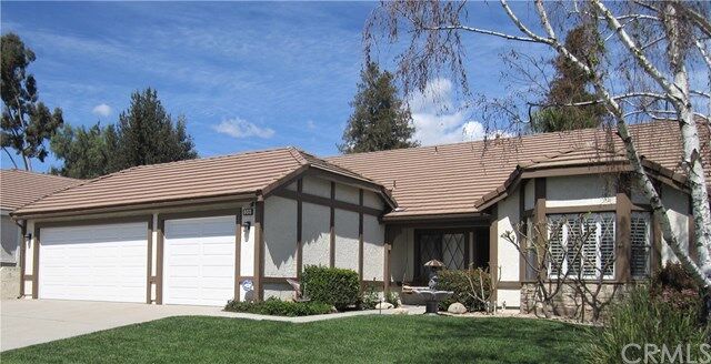 Property Photo:  933 Pineridge Street  CA 91784 