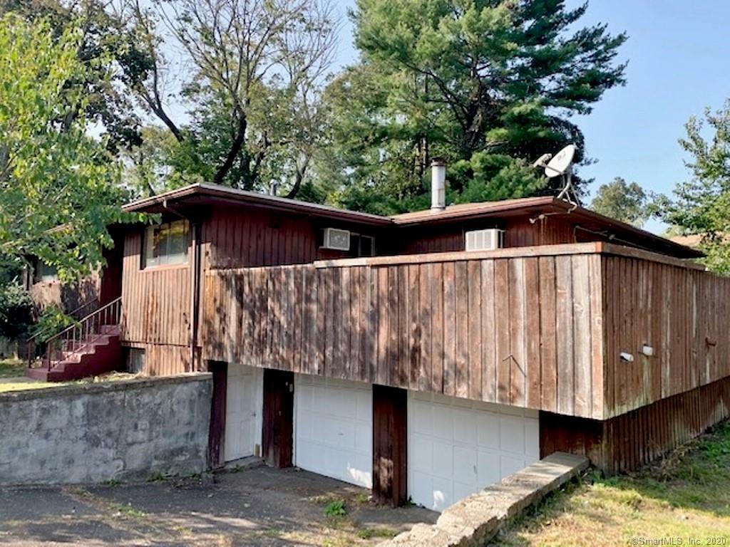 Property Photo: 2776 East Main Street CT 06610