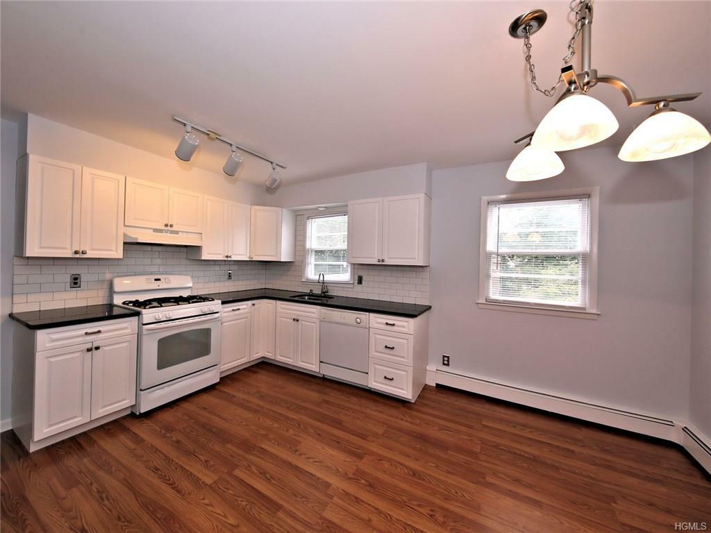 Property Photo:  88 Thatcher Avenue  NY 10528 