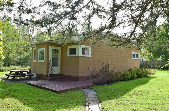 Property Photo:  3179 Lincoln Drive  NY 10547 