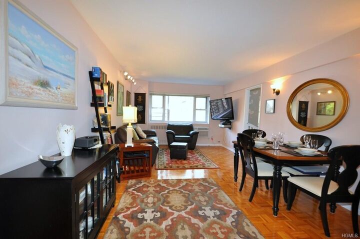 111 E Hartsdale Avenue 3E  Hartsdale NY 10530 photo