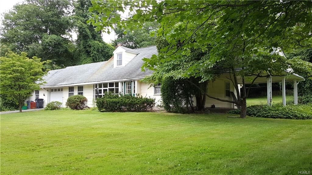 Property Photo:  17 Taylor Road  NY 10523 