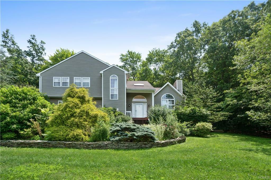 Property Photo:  16 Enrico Drive  NY 10567 