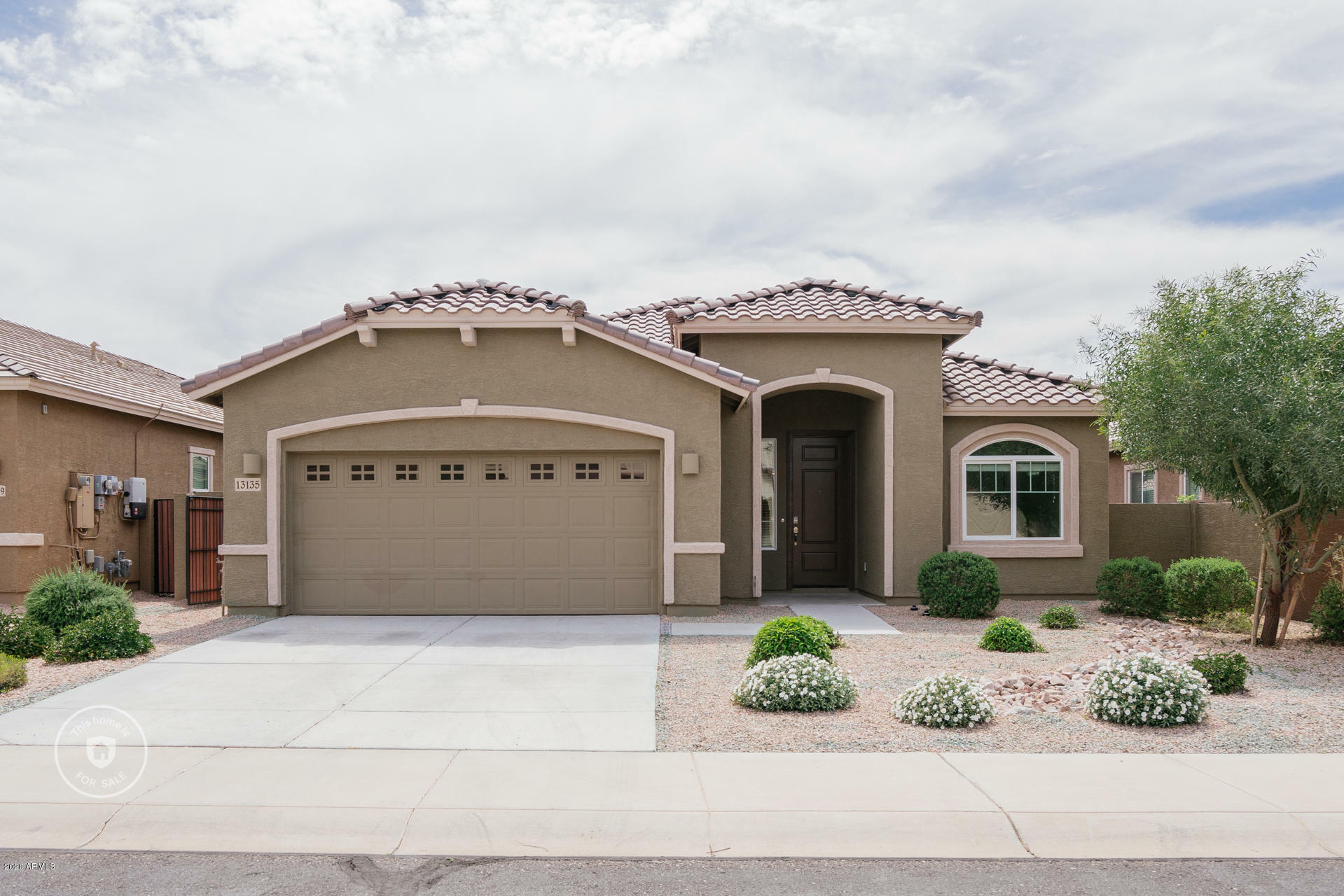 Property Photo:  13135 W Cottontail Lane  AZ 85383 