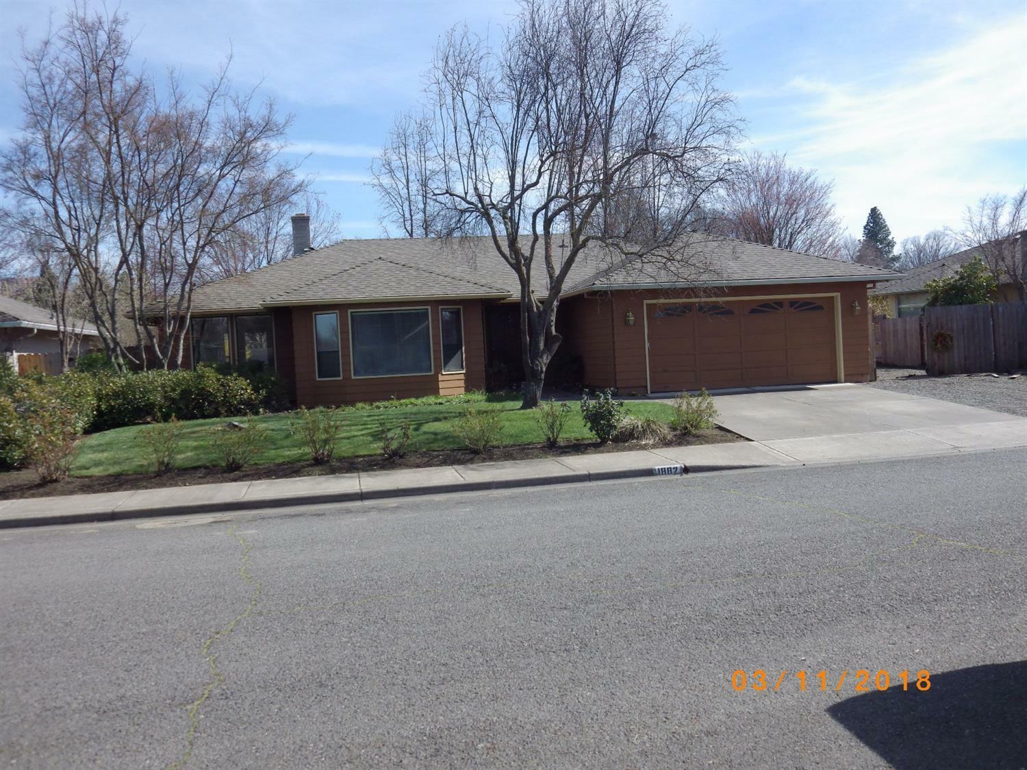Property Photo:  1882 Filmore Drive  OR 97504 
