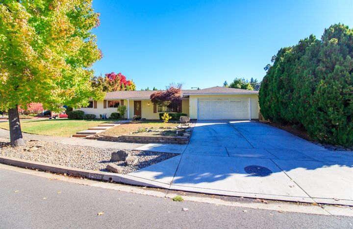 2306 Greenbrook  Medford OR 97504 photo