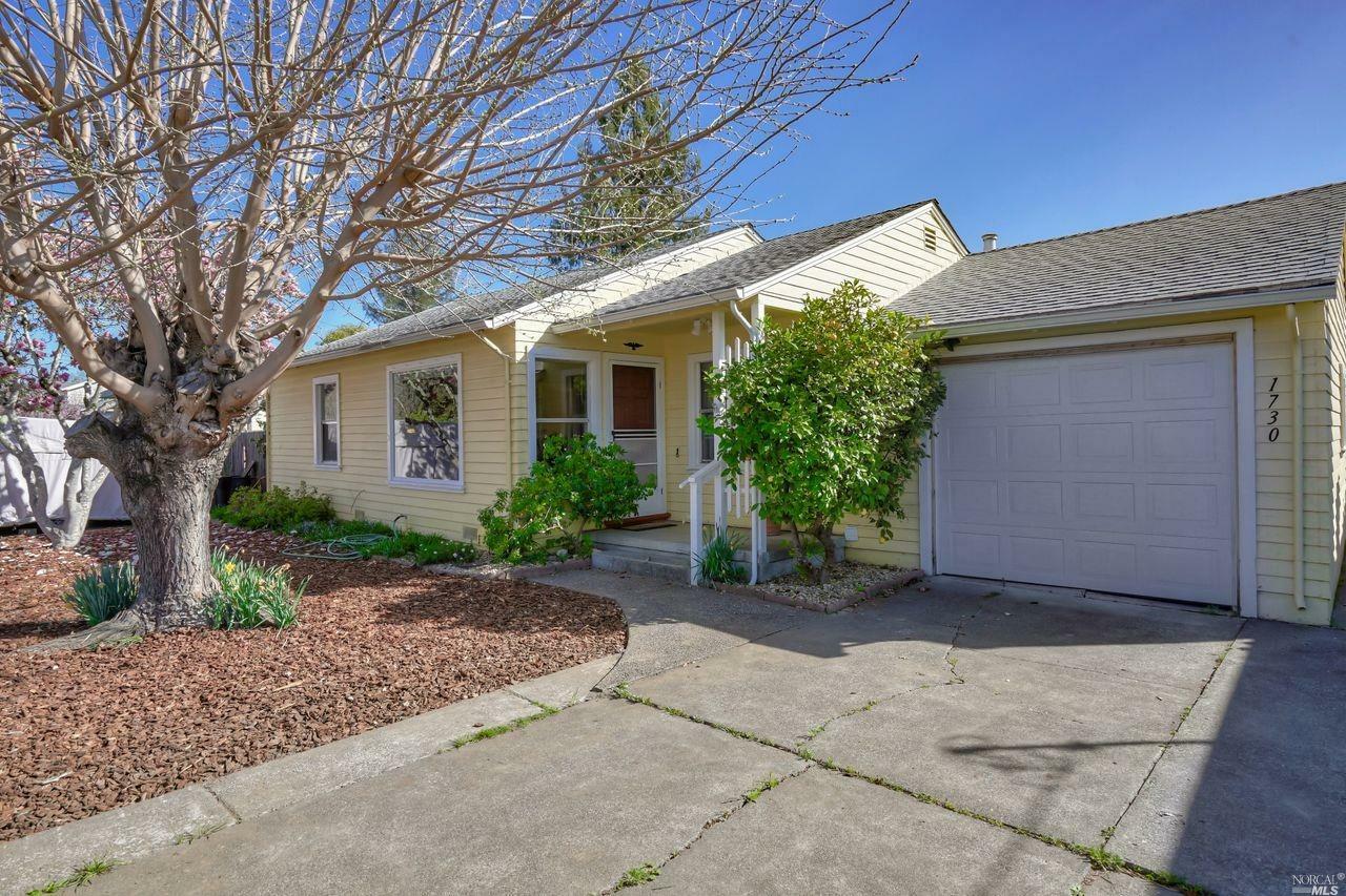 Property Photo: 1730 Beaver Street CA 95404