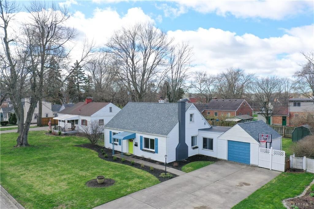 Property Photo: 3813 Lefevre Drive OH 45429