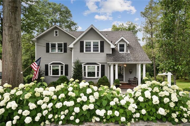 13 Saxon Woods Pk Drive  White Plains NY 10605 photo