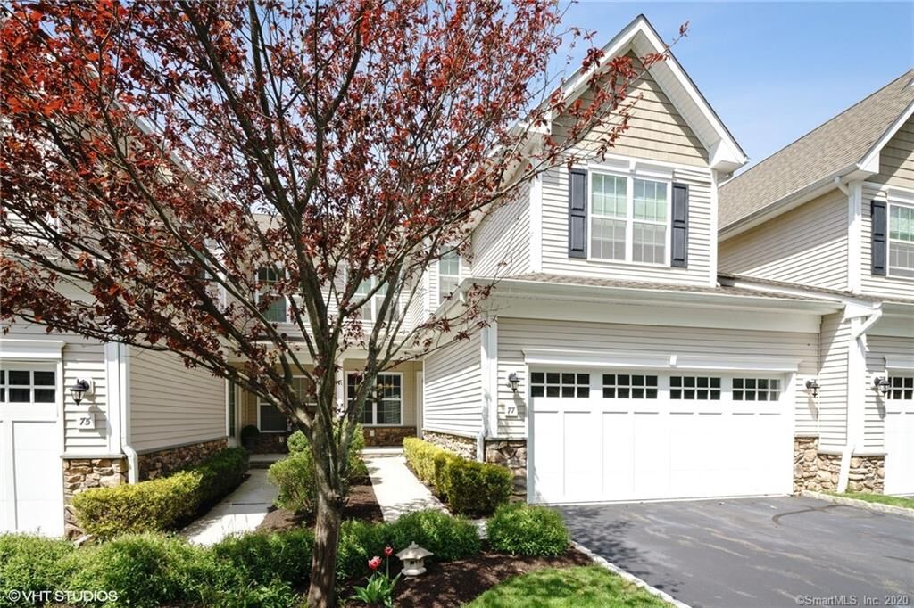 Property Photo:  77 Beacon Hill Terrace 77  CT 06801 