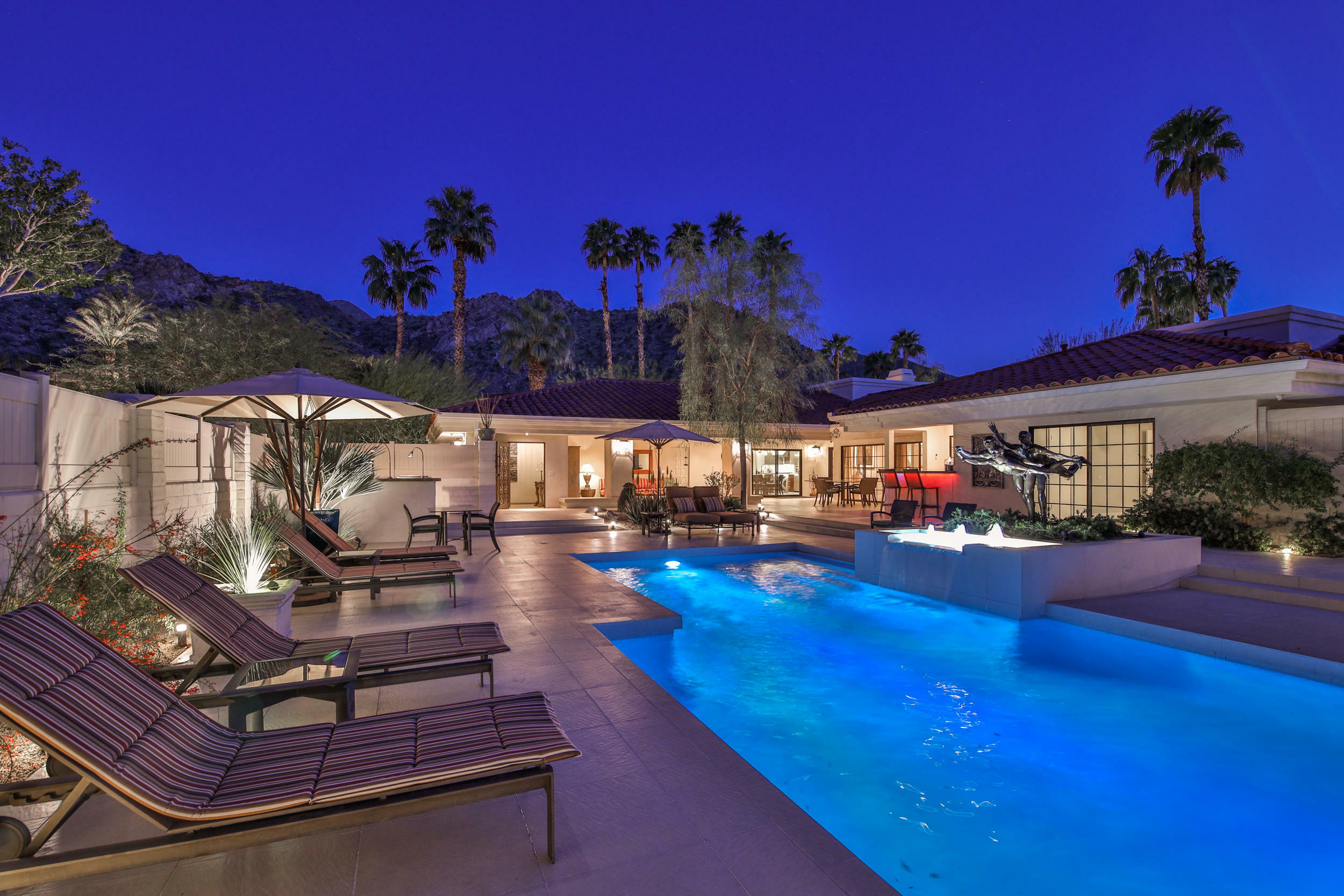 Property Photo:  1685 Ridgemore  CA 92264 