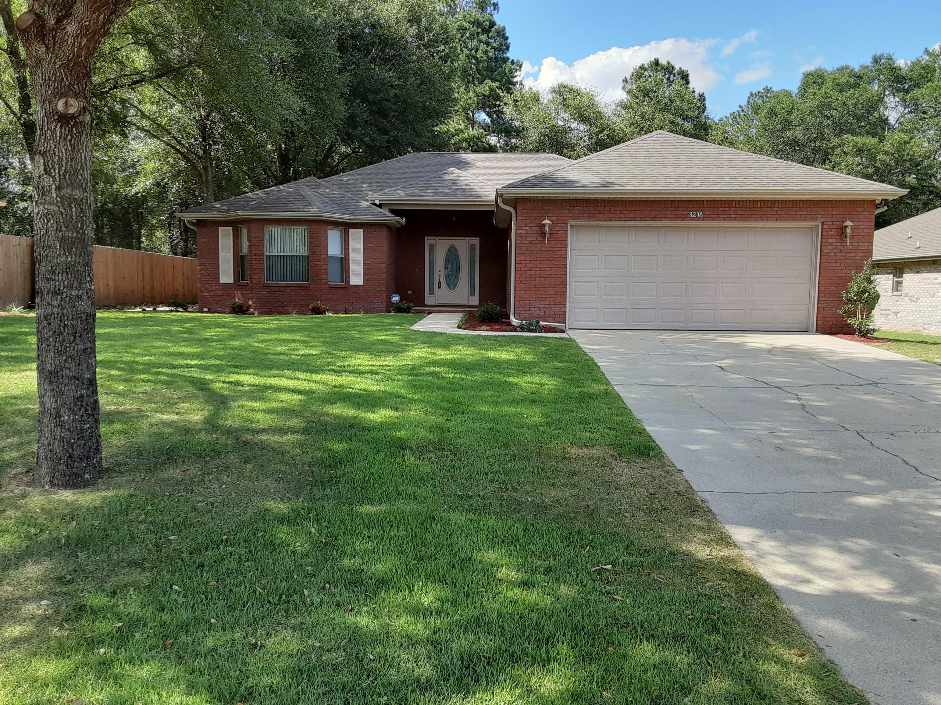 Property Photo:  3236 Twilight Drive  FL 32539 