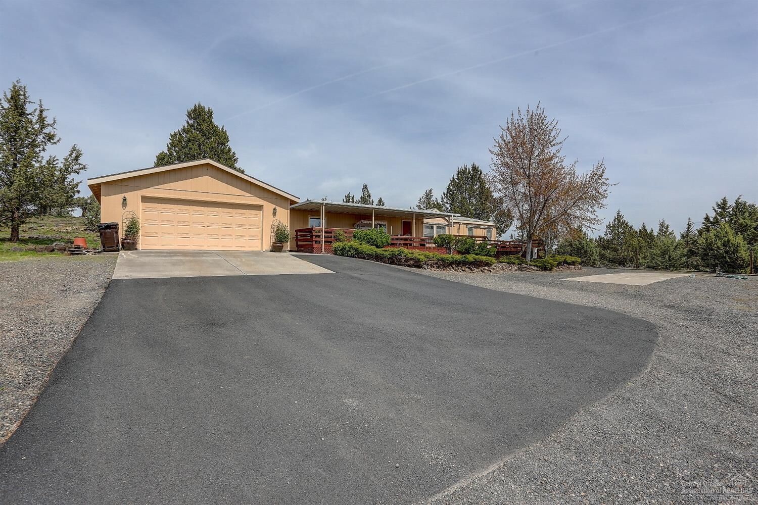 Property Photo: 14135 SW Cinder Cone Loop OR 97760