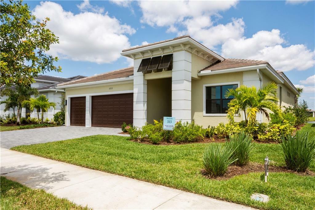Property Photo: 4810 Pastel Court FL 34240