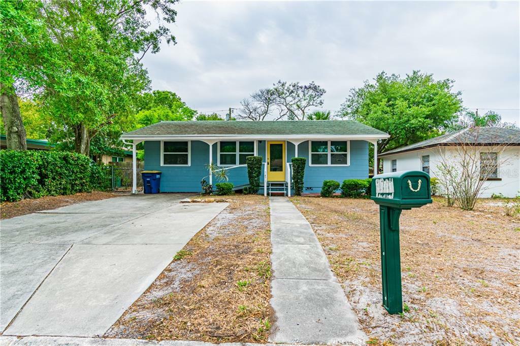 Property Photo:  1471 Park Street  FL 33755 