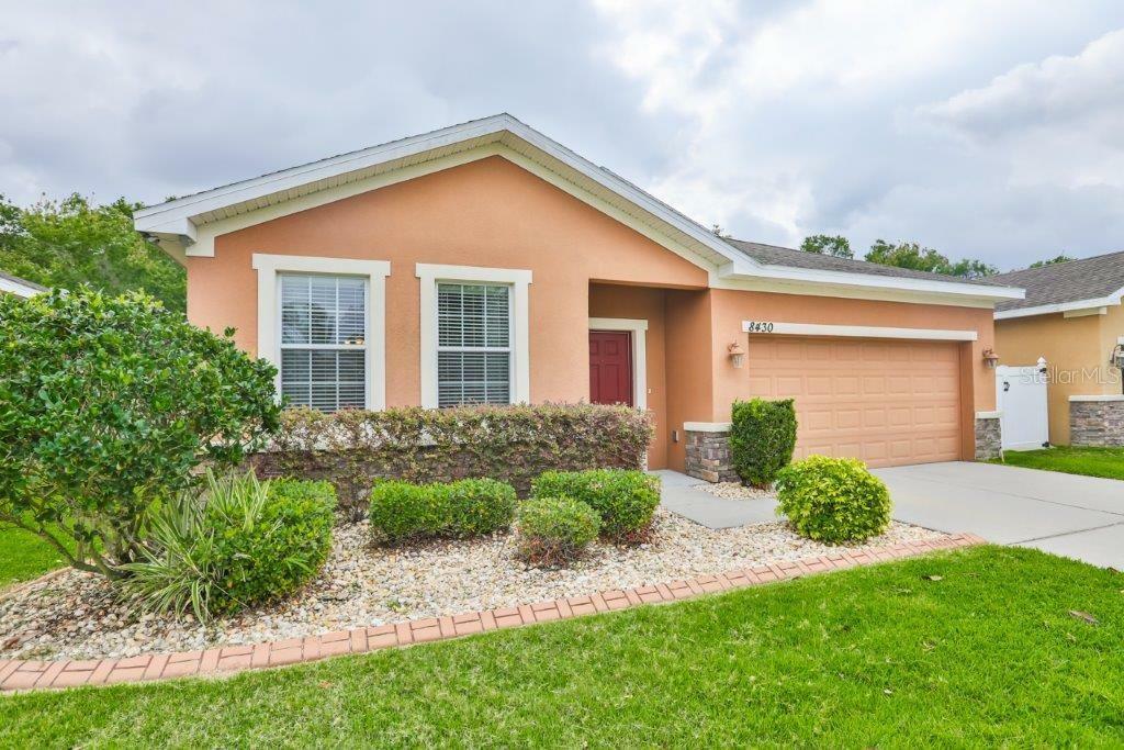 Property Photo:  8430 Tidal Breeze Drive  FL 33569 