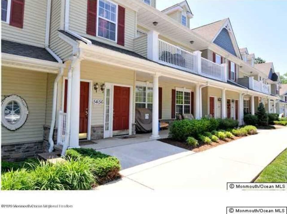 Property Photo:  58 Oxford Court  NJ 07726 