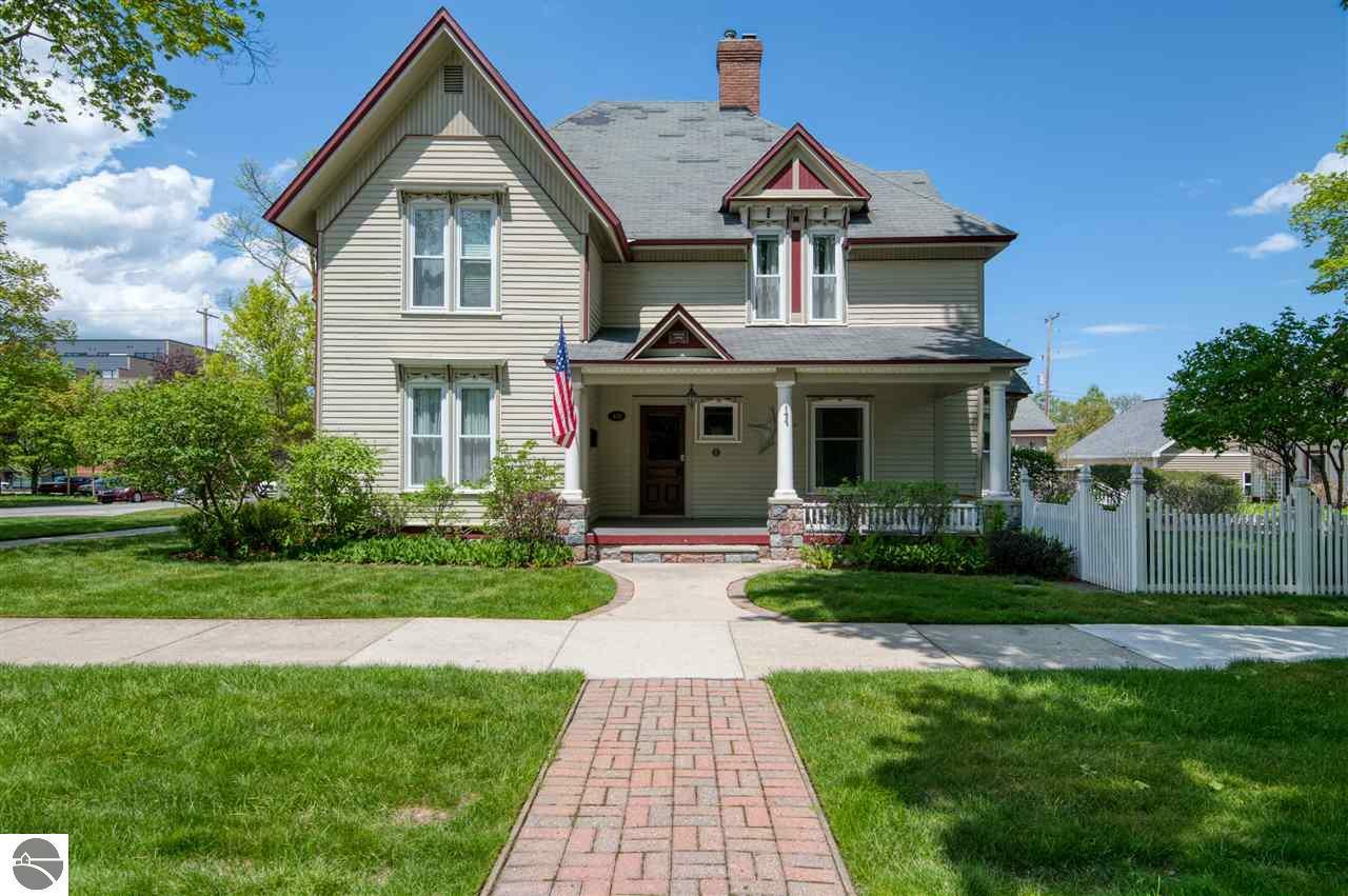 Property Photo: 401 Washington Street MI 49686